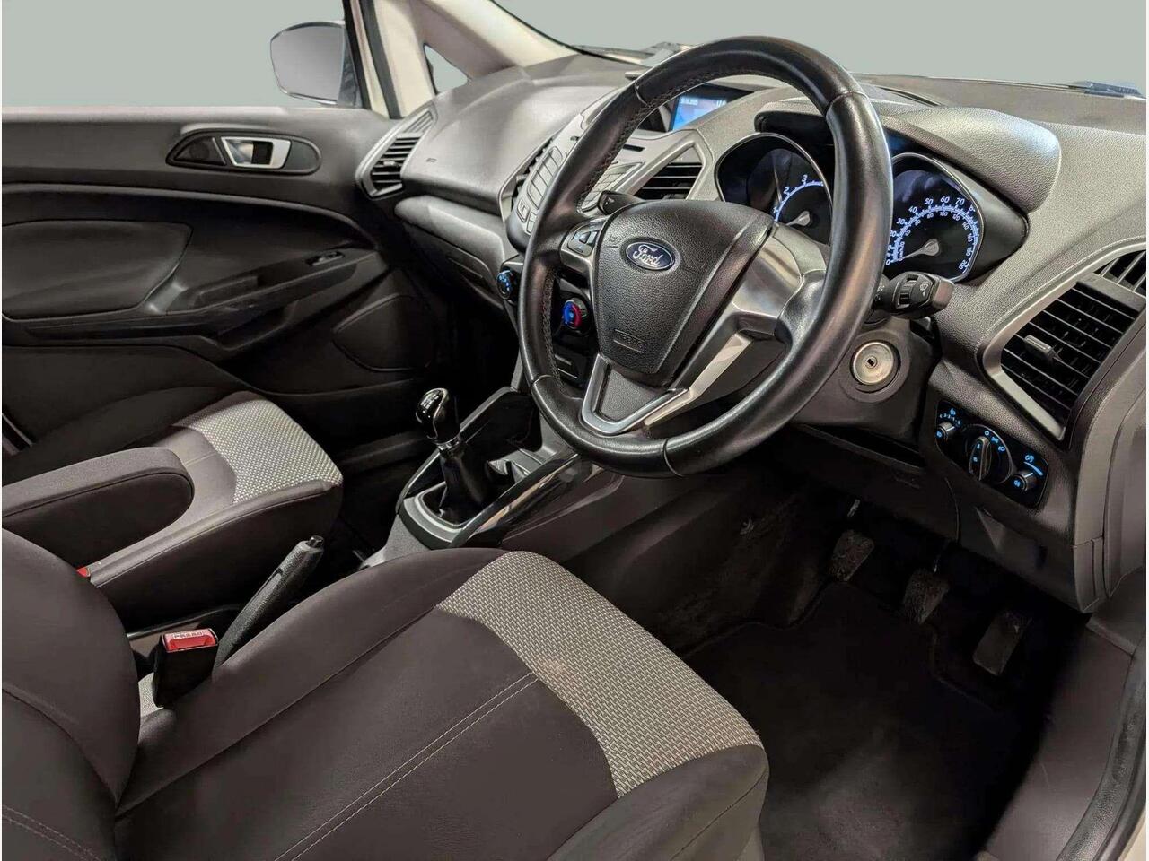 Ford EcoSport CE67XZR Ford EcoSport CE67XZR