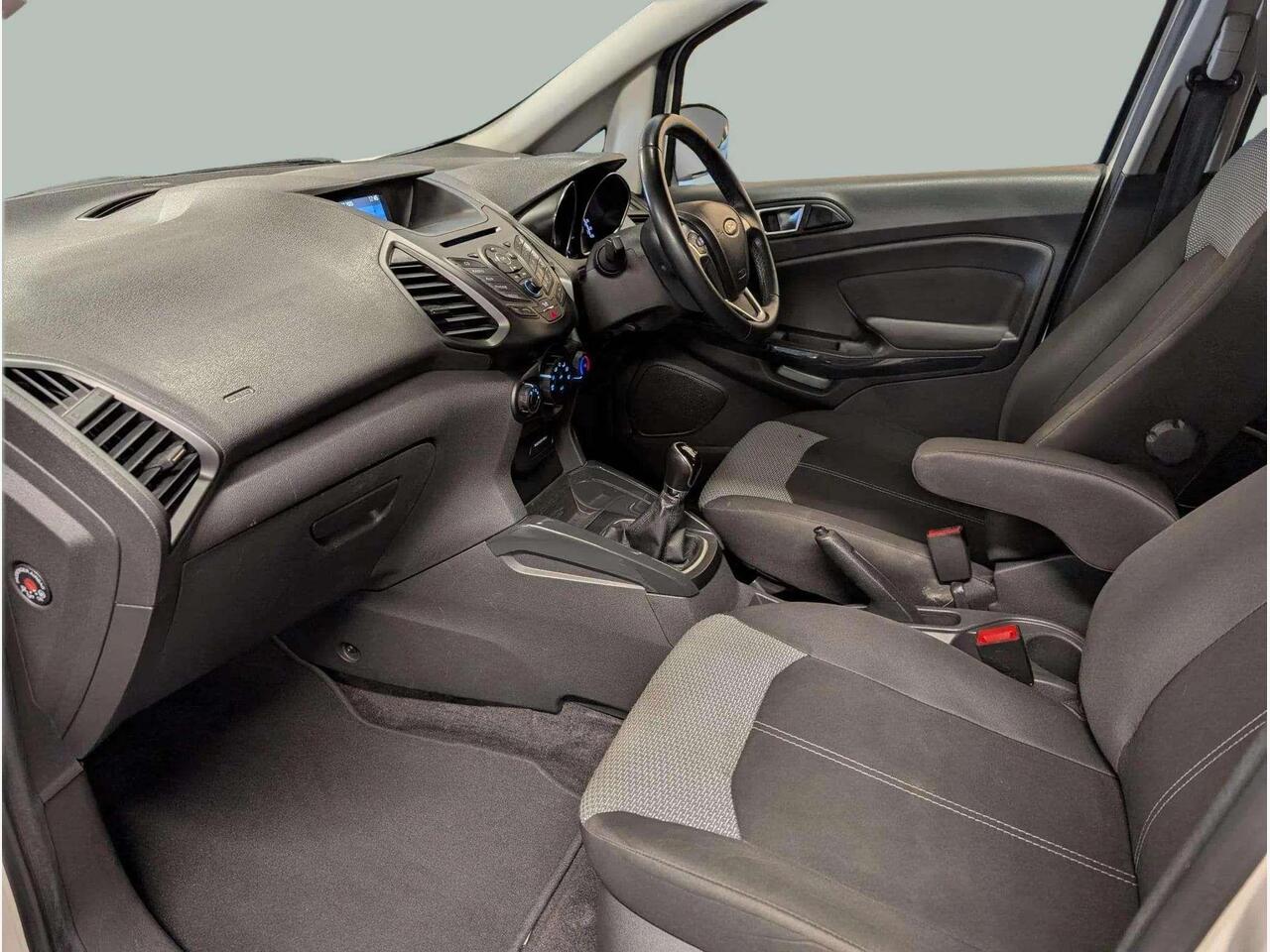 Ford EcoSport CE67XZR Ford EcoSport CE67XZR