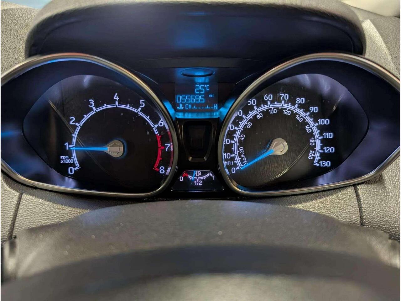 Ford EcoSport CE67XZR Ford EcoSport CE67XZR