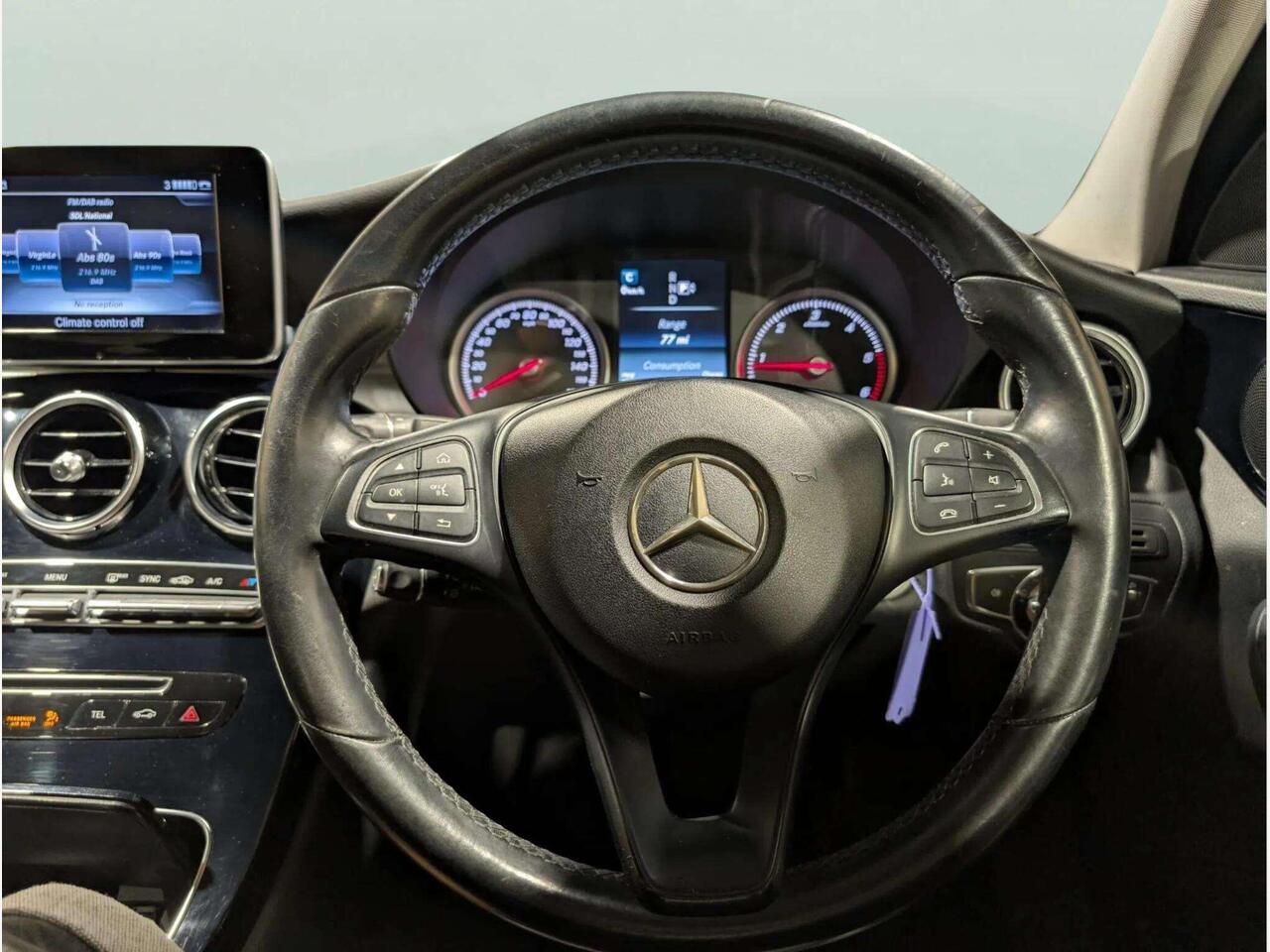 Mercedes-Benz C Class BK64YVU Mercedes-Benz C Class BK64YVU