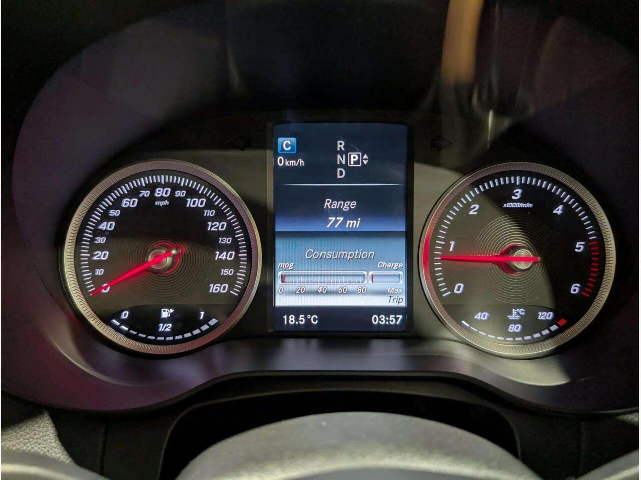 Mercedes-Benz C Class BK64YVU Mercedes-Benz C Class BK64YVU