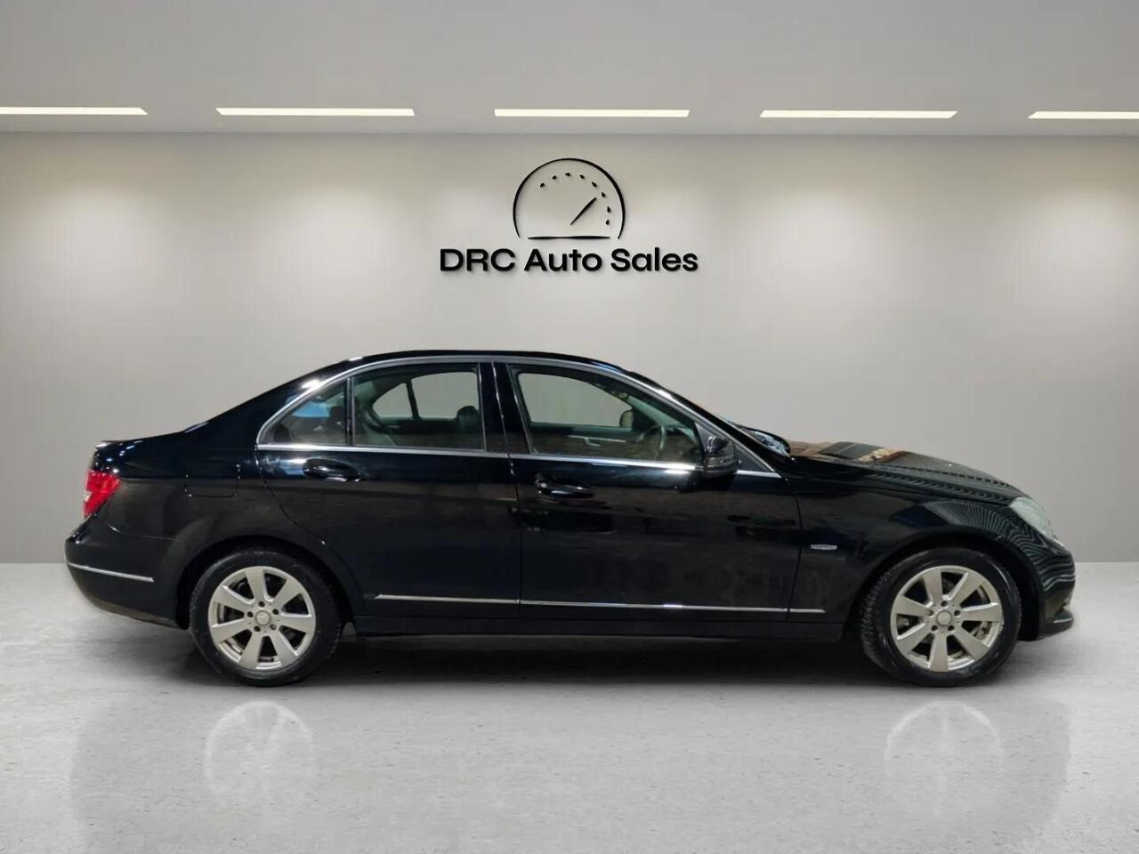 Mercedes-Benz C Class OY61XKO Mercedes-Benz C Class OY61XKO