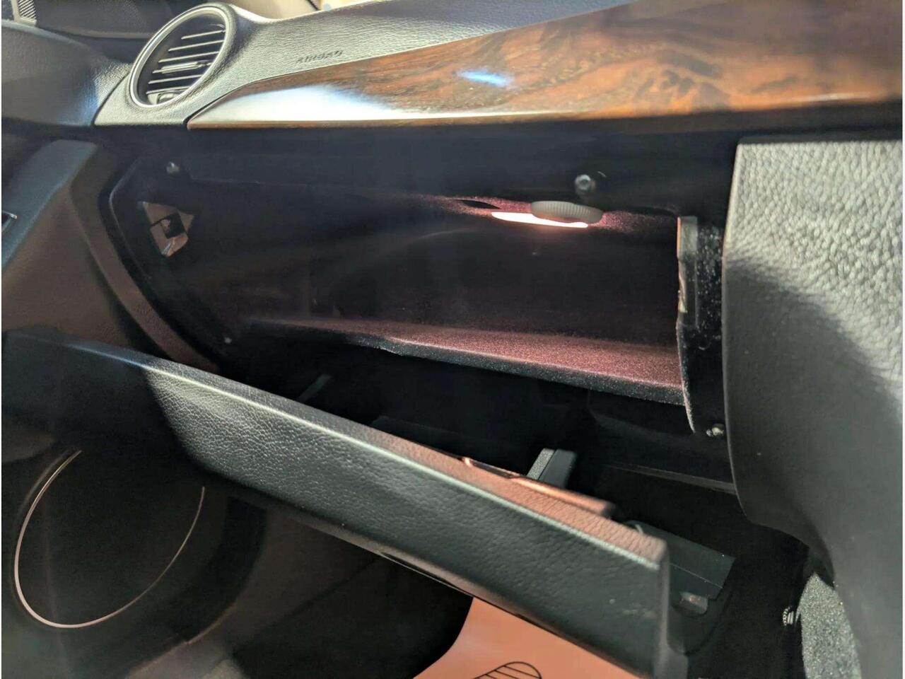 Mercedes-Benz C Class OY61XKO Mercedes-Benz C Class OY61XKO