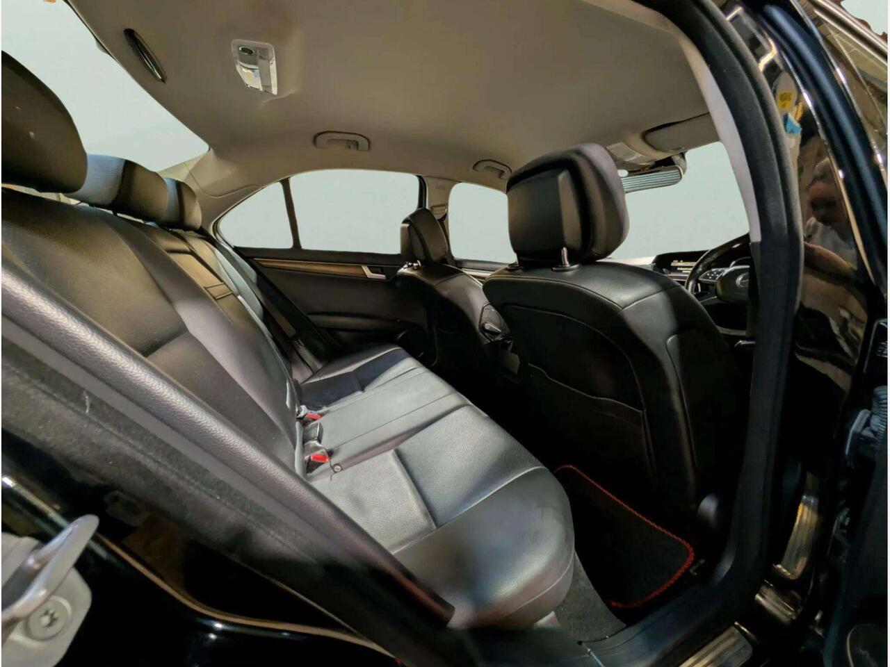 Mercedes-Benz C Class OY61XKO Mercedes-Benz C Class OY61XKO