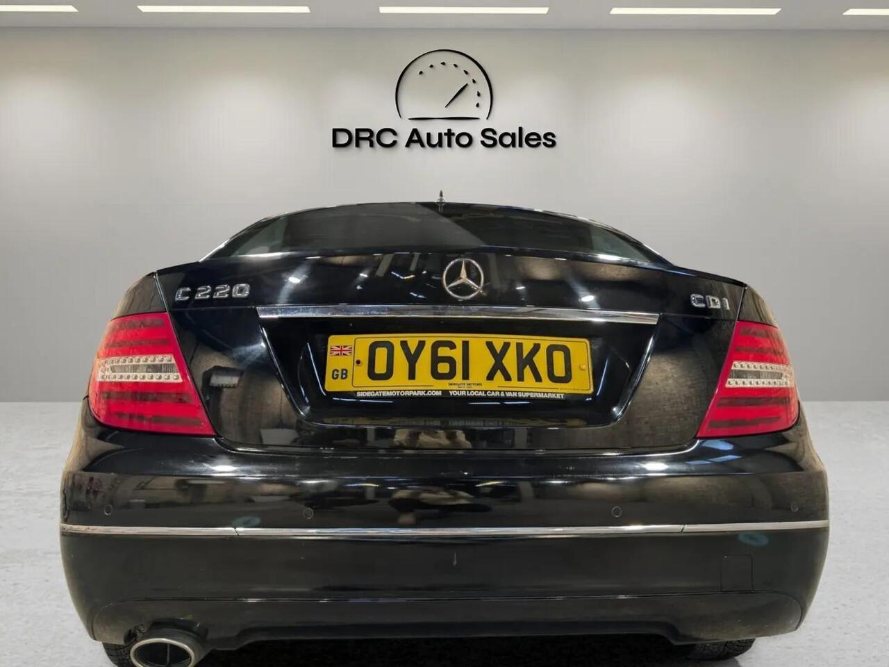 Mercedes-Benz C Class OY61XKO Mercedes-Benz C Class OY61XKO