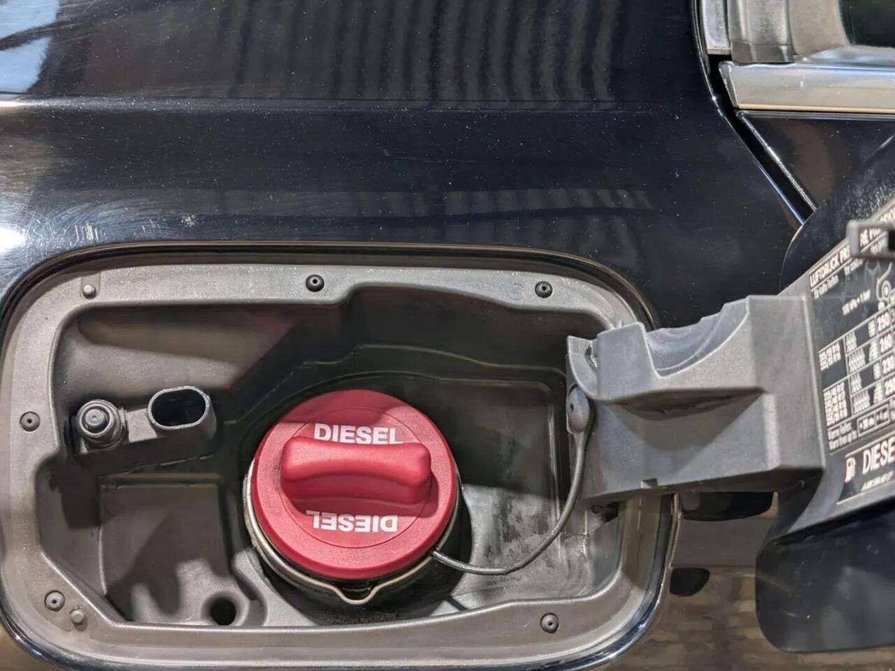 Mercedes-Benz C Class OY61XKO Mercedes-Benz C Class OY61XKO