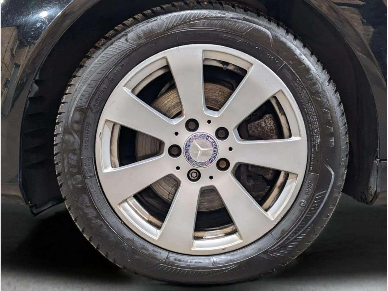 Mercedes-Benz C Class OY61XKO