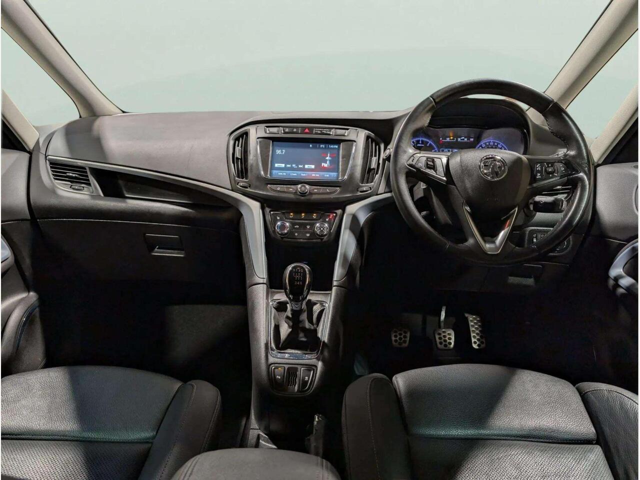 Vauxhall Zafira Tourer JGZ8409