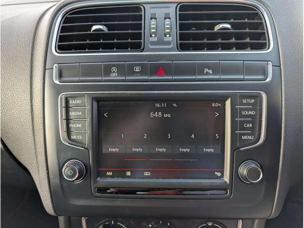 Volkswagen Polo SF16TDT Volkswagen Polo SF16TDT