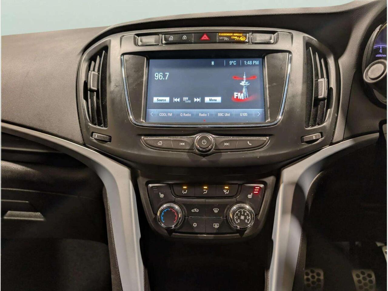 Vauxhall Zafira Tourer JGZ8409