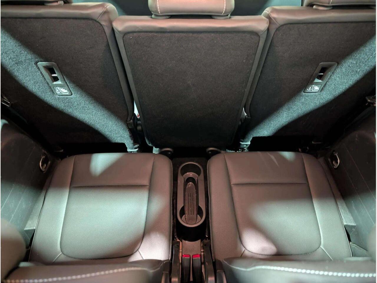 Vauxhall Zafira Tourer JGZ8409