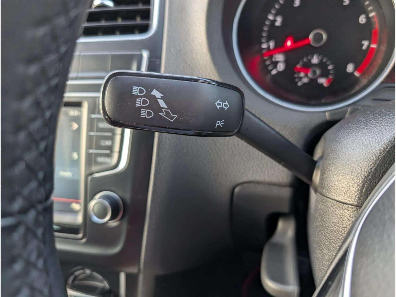 Volkswagen Polo SF16TDT Volkswagen Polo SF16TDT