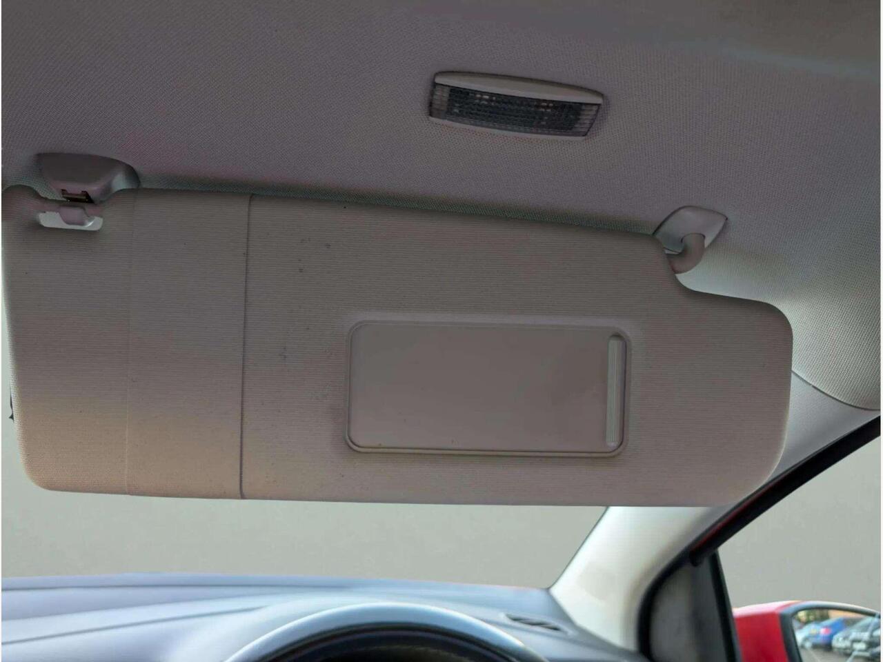 Volkswagen Polo SF16TDT Volkswagen Polo SF16TDT