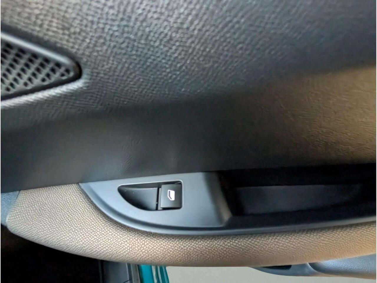 DS AUTOMOBILES DS 3 CROSSBACK KY19JHW