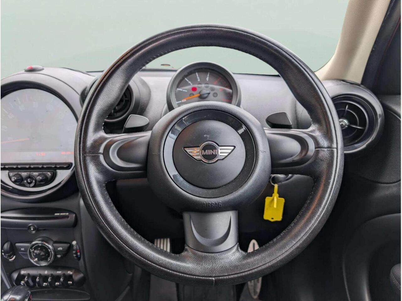 MINI Countryman LS15XMC MINI Countryman LS15XMC