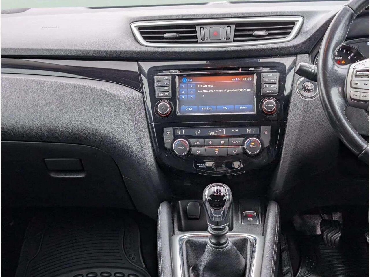 Nissan Qashqai CE17OAV