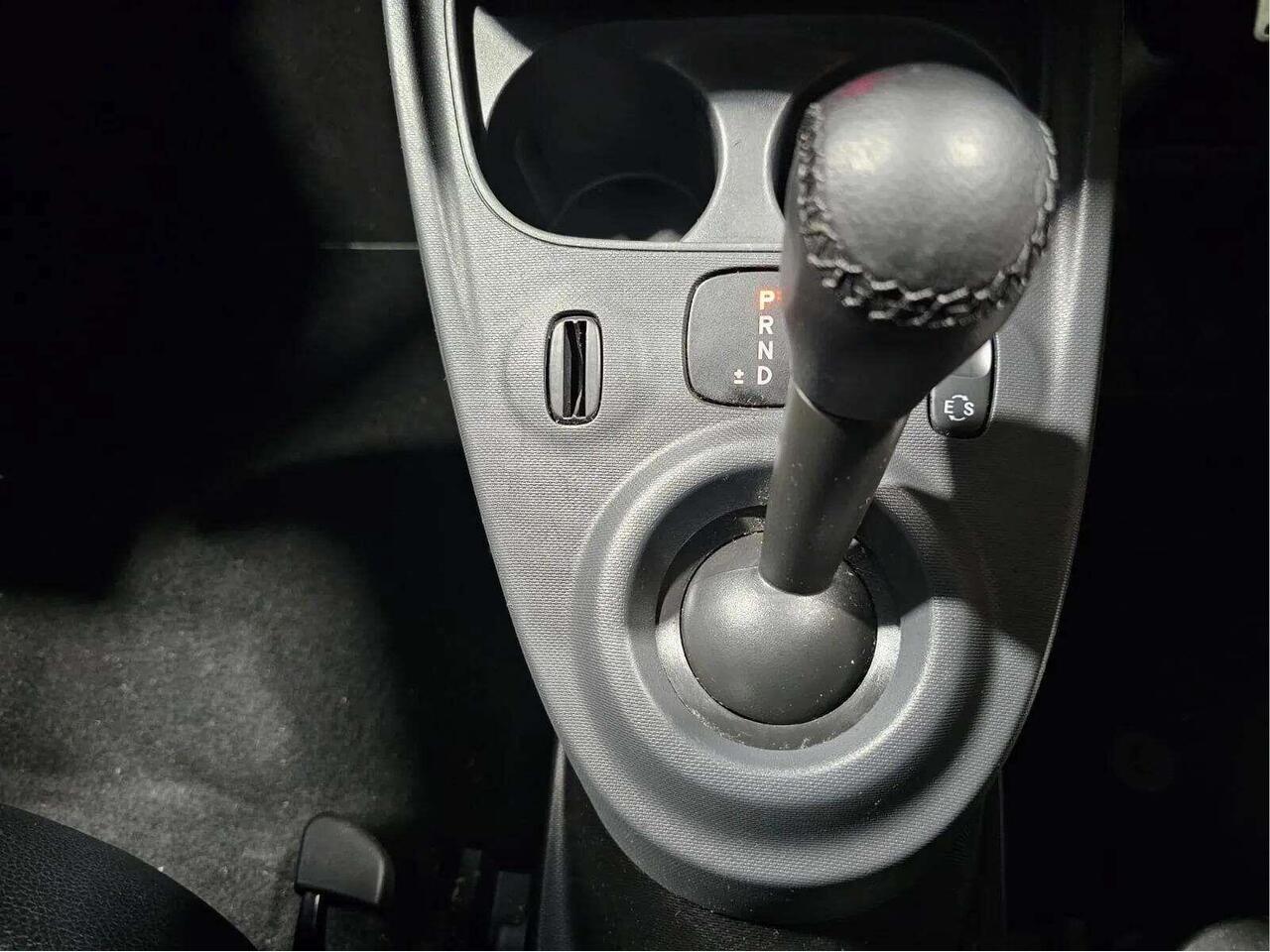 Smart fortwo MW16UZM