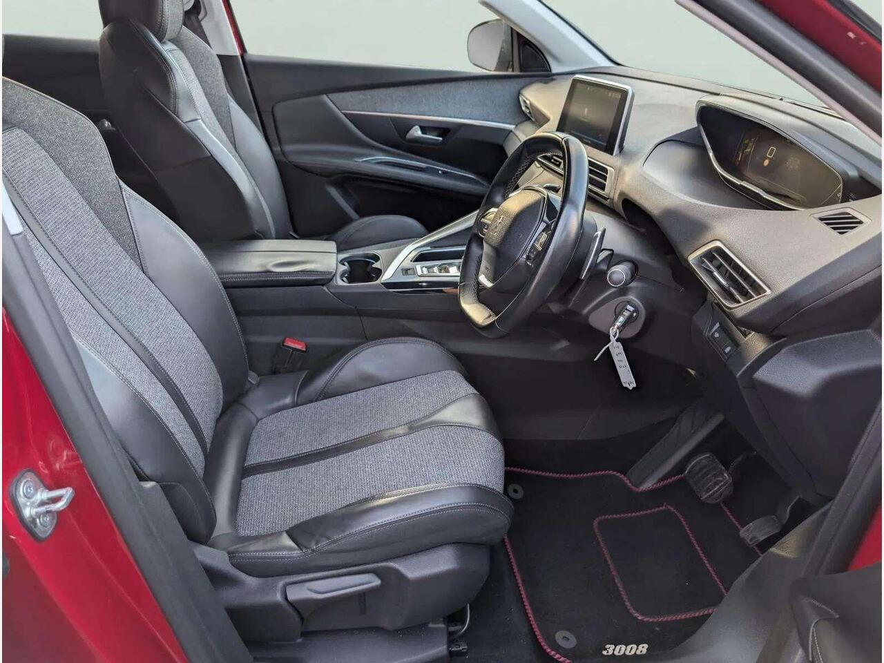 Peugeot 3008 HX68YMK Peugeot 3008 HX68YMK