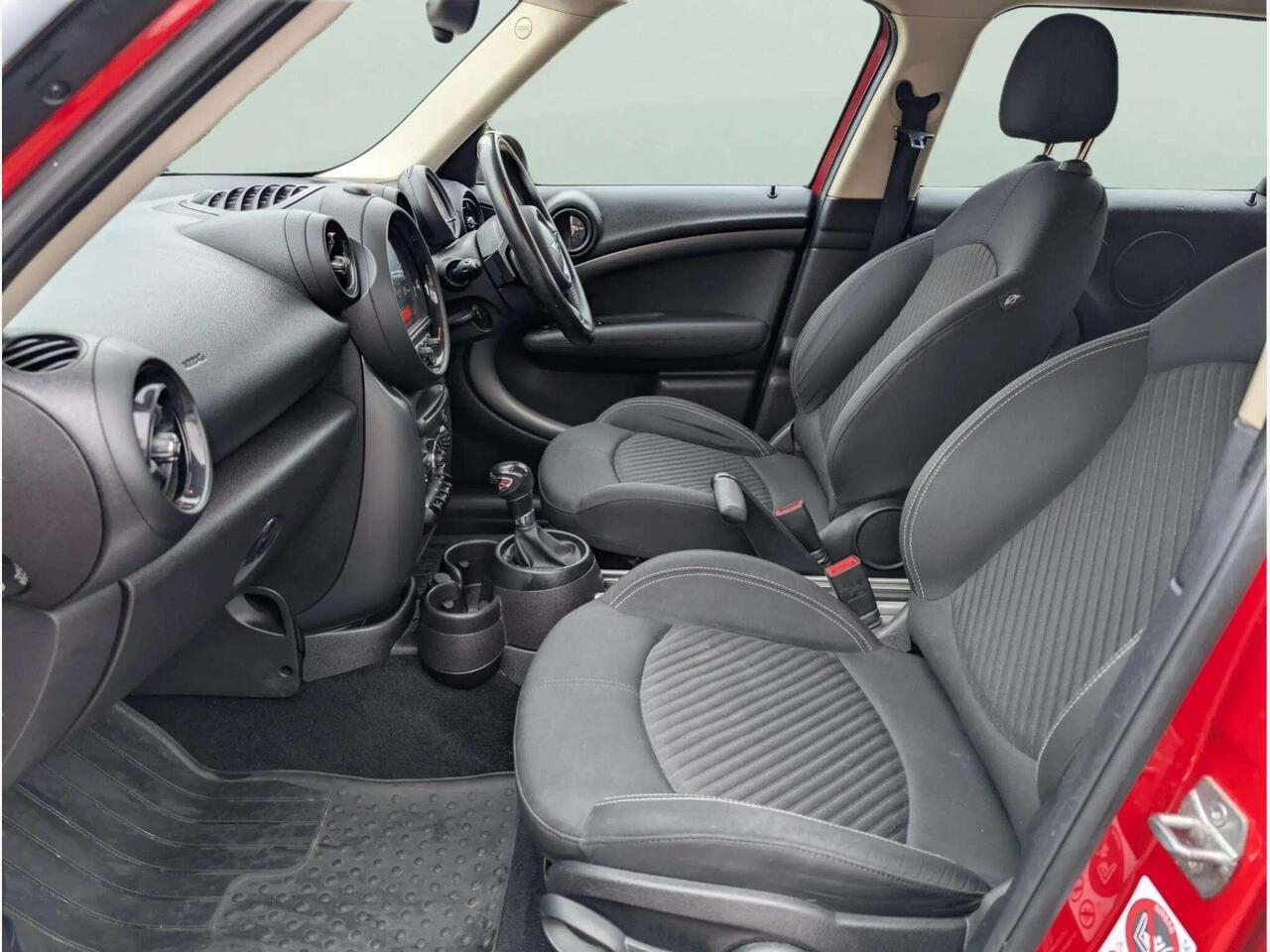 MINI Countryman LS15XMC MINI Countryman LS15XMC