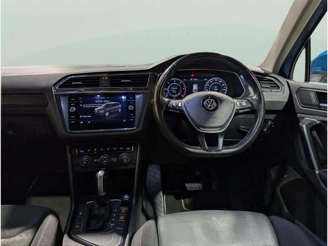 Volkswagen Tiguan KY17PVN