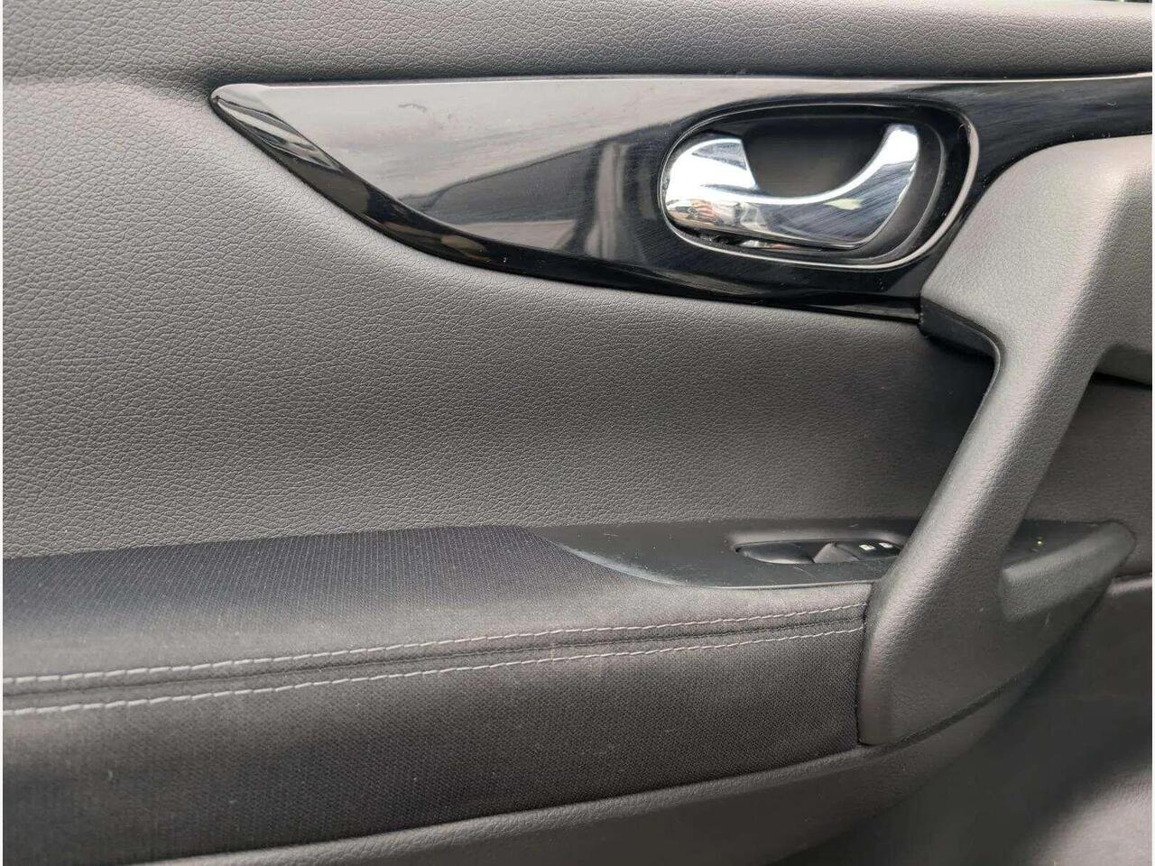 Nissan Qashqai CE17OAV