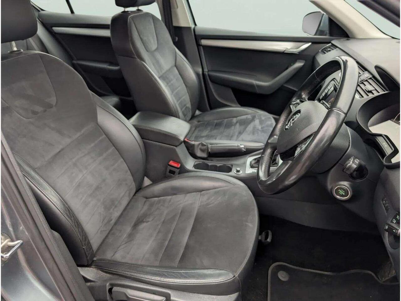 Skoda Octavia FV14HFU