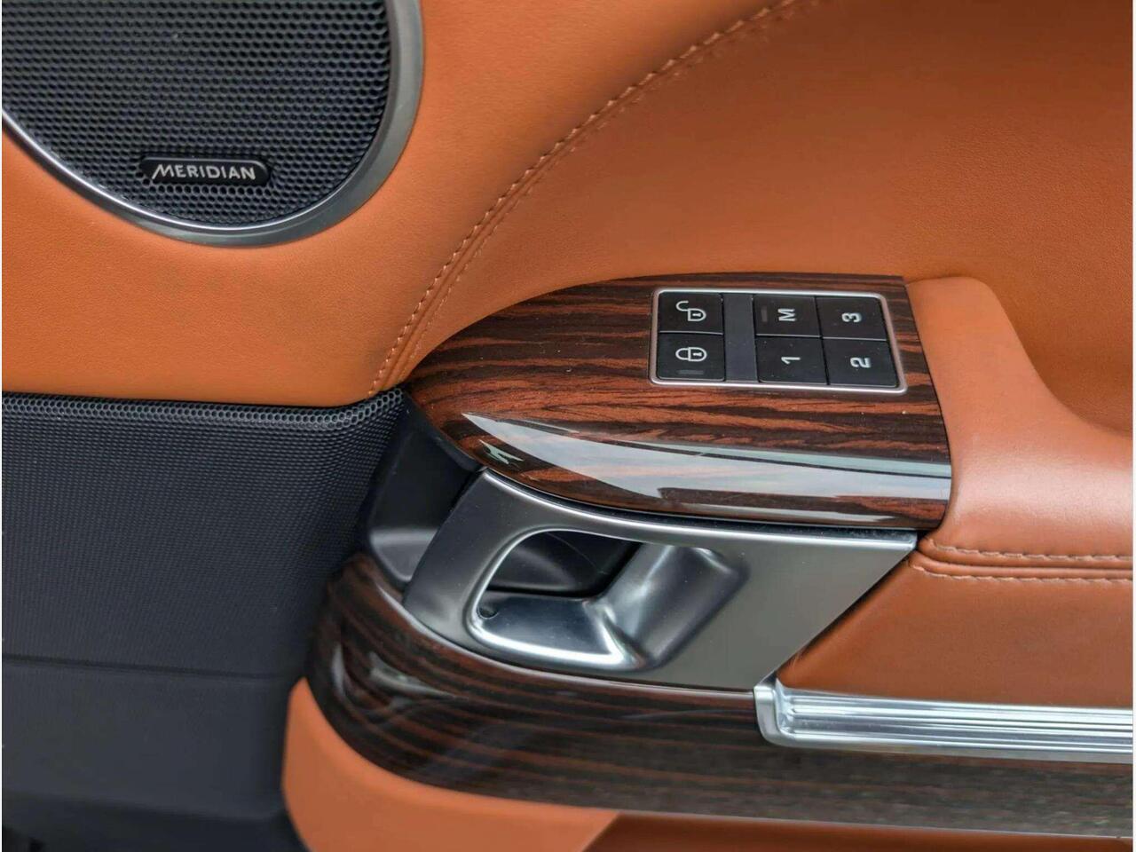 Land Rover Range Rover W9BDN