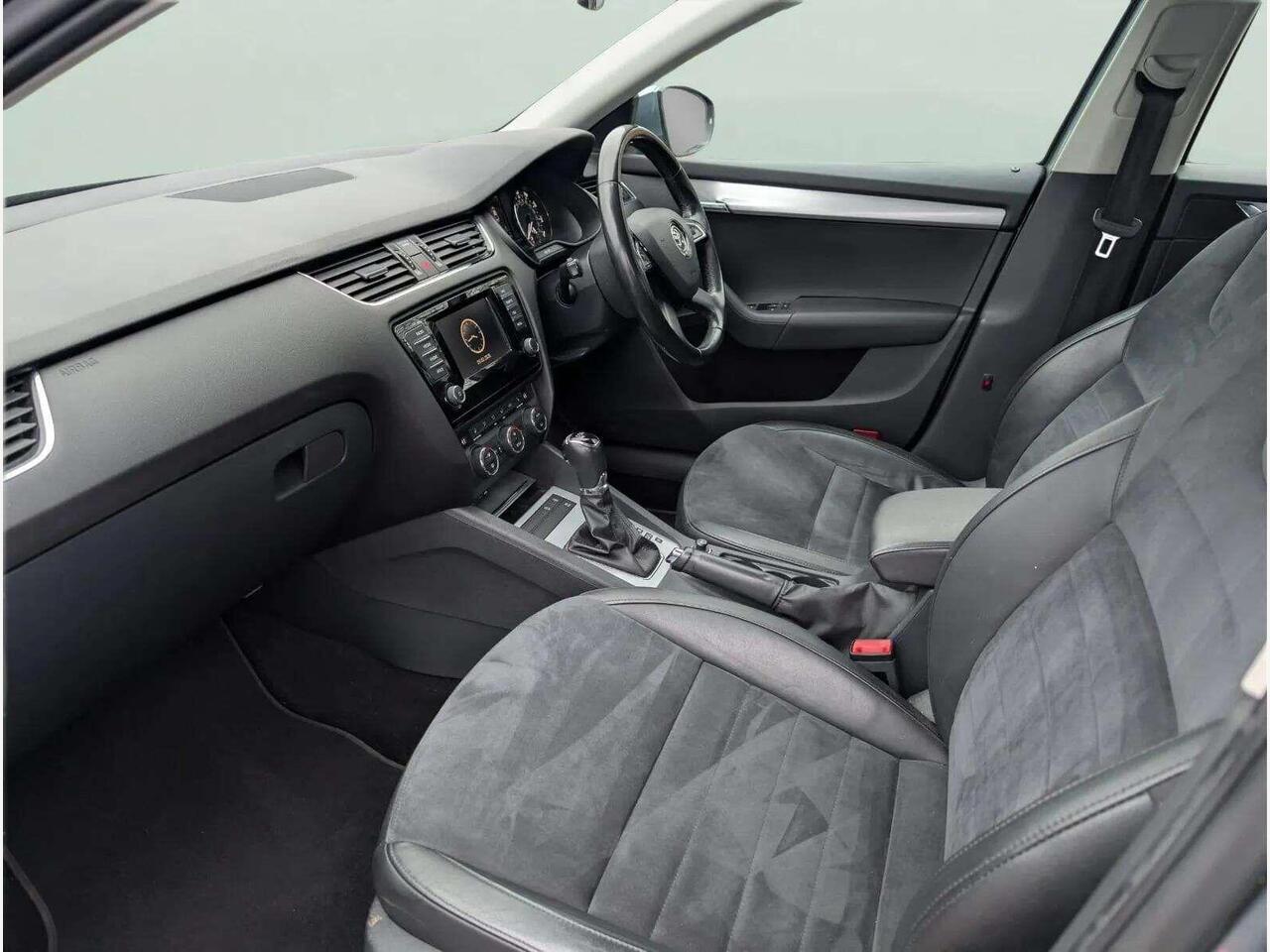 Skoda Octavia FV14HFU