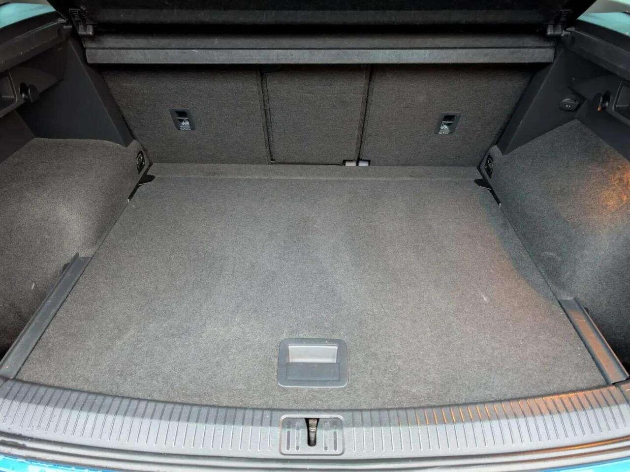 Volkswagen Tiguan KY17PVN