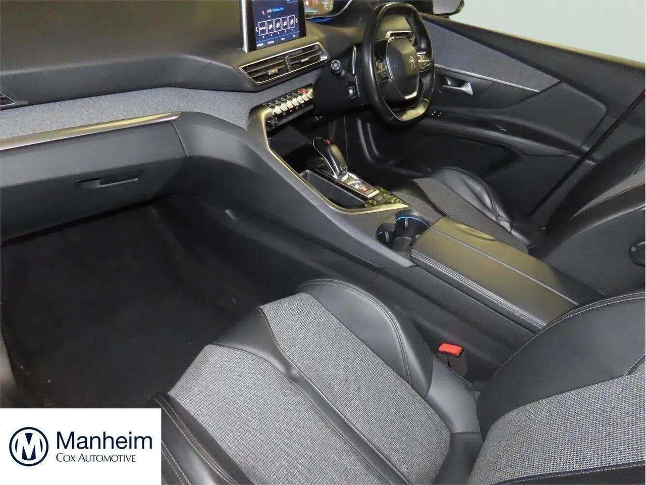 Peugeot 3008 HX68YMK