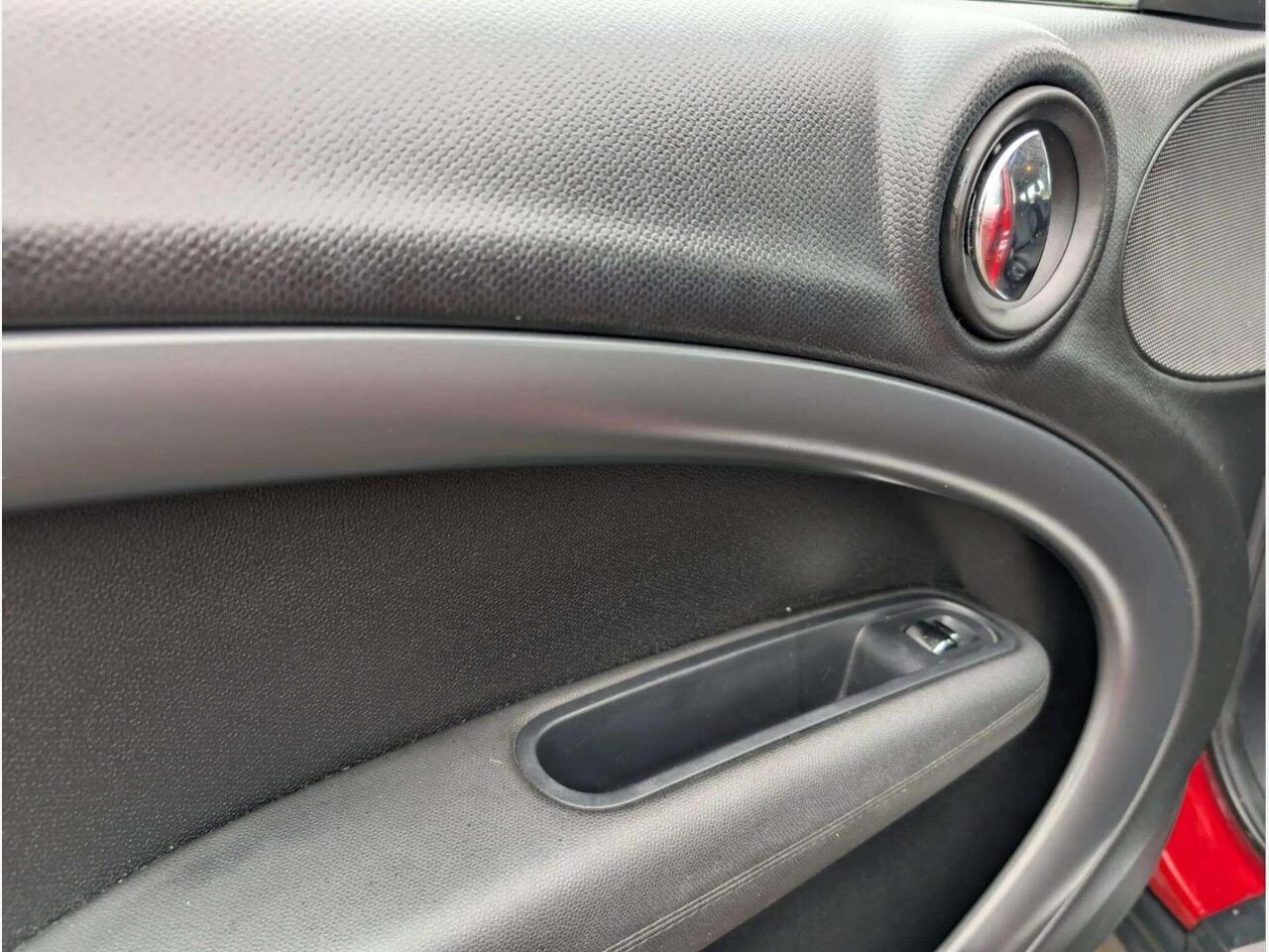 MINI Countryman LS15XMC MINI Countryman LS15XMC