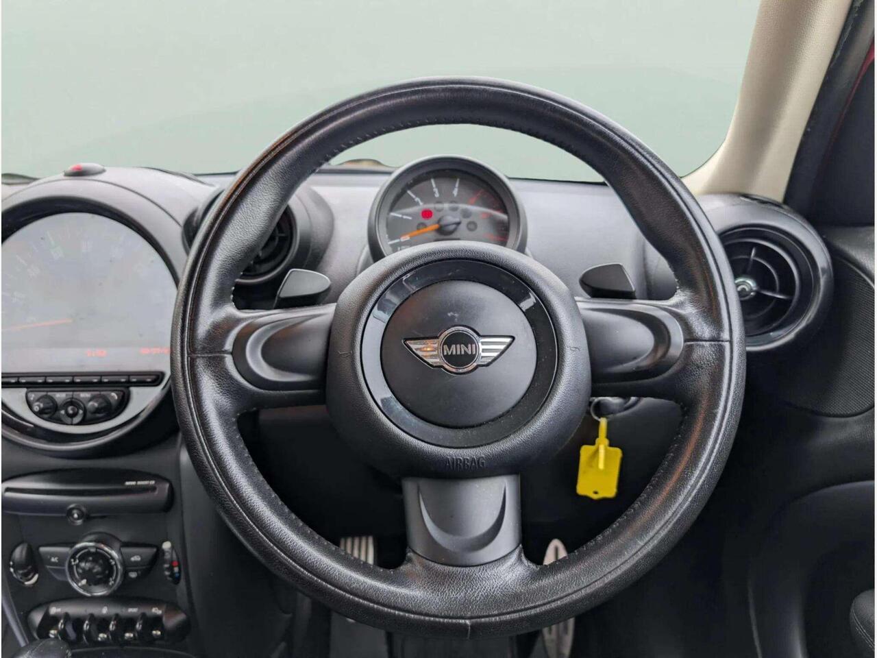 MINI Countryman LS15XMC MINI Countryman LS15XMC