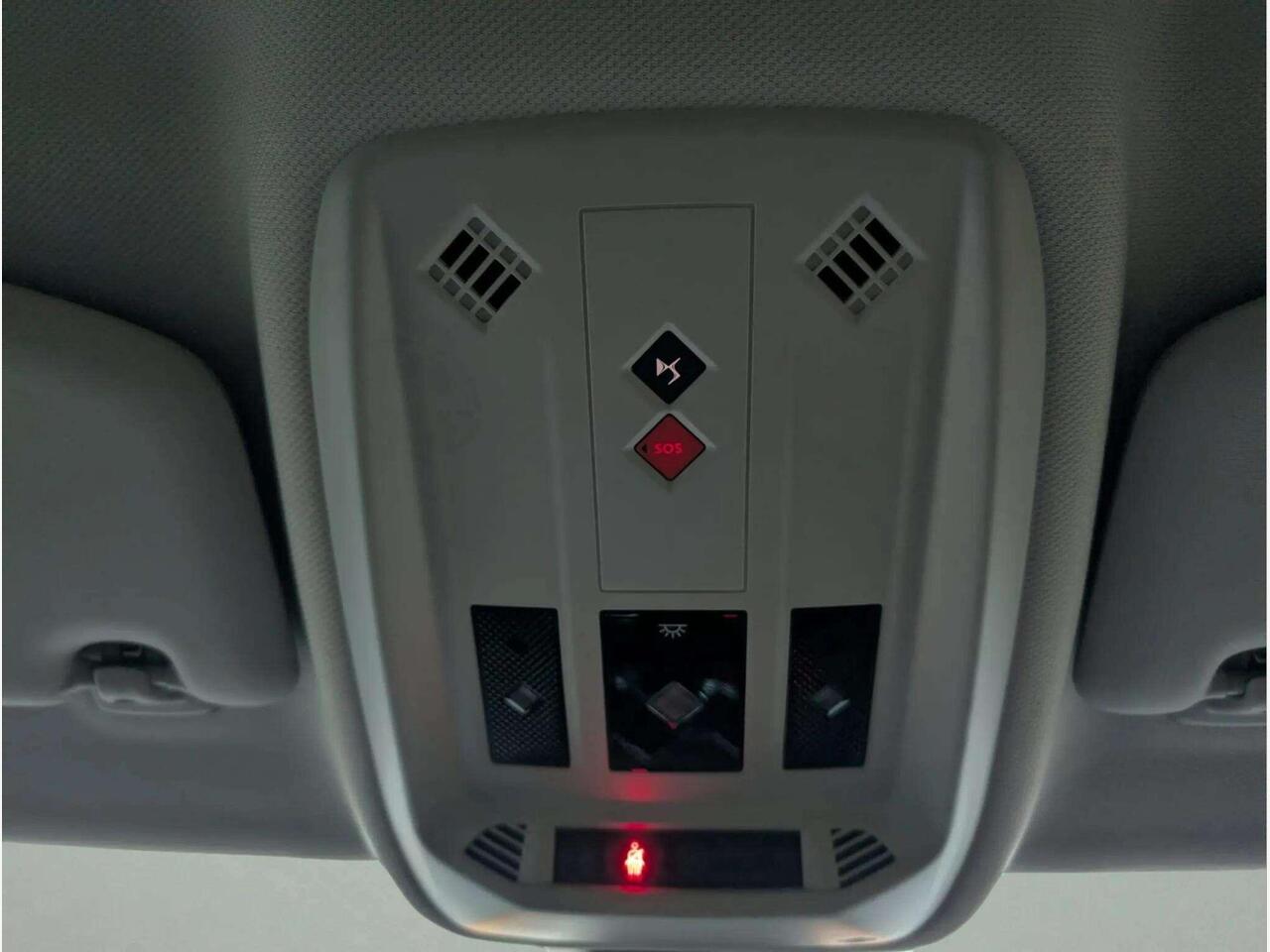 DS AUTOMOBILES DS 3 CROSSBACK KY19JHW DS AUTOMOBILES DS 3 CROSSBACK KY19JHW