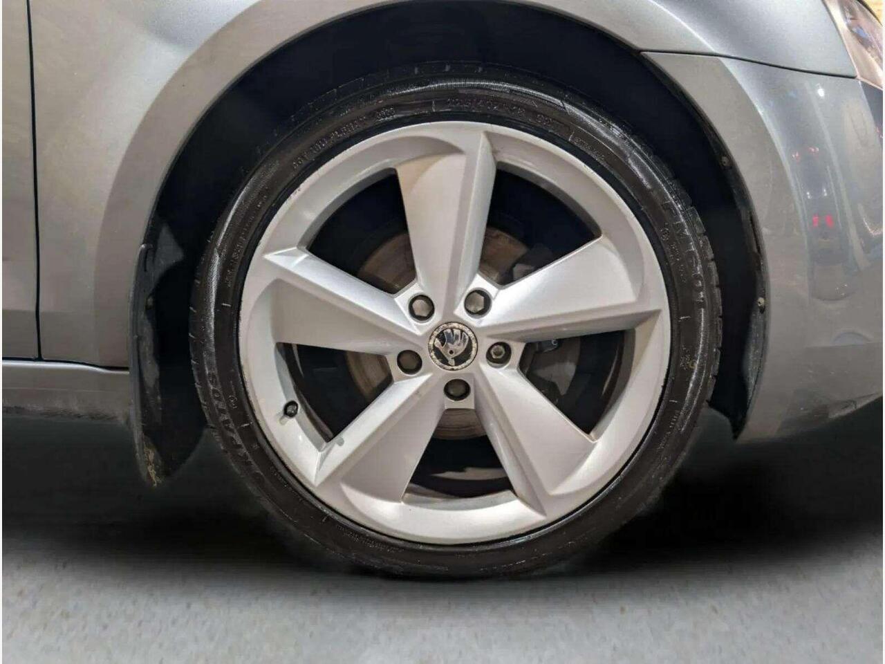 Skoda Octavia FV14HFU