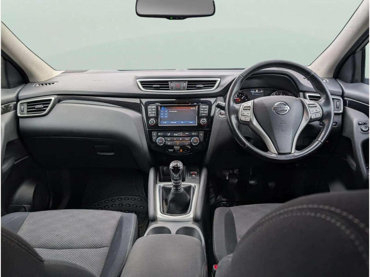 Nissan Qashqai CE17OAV