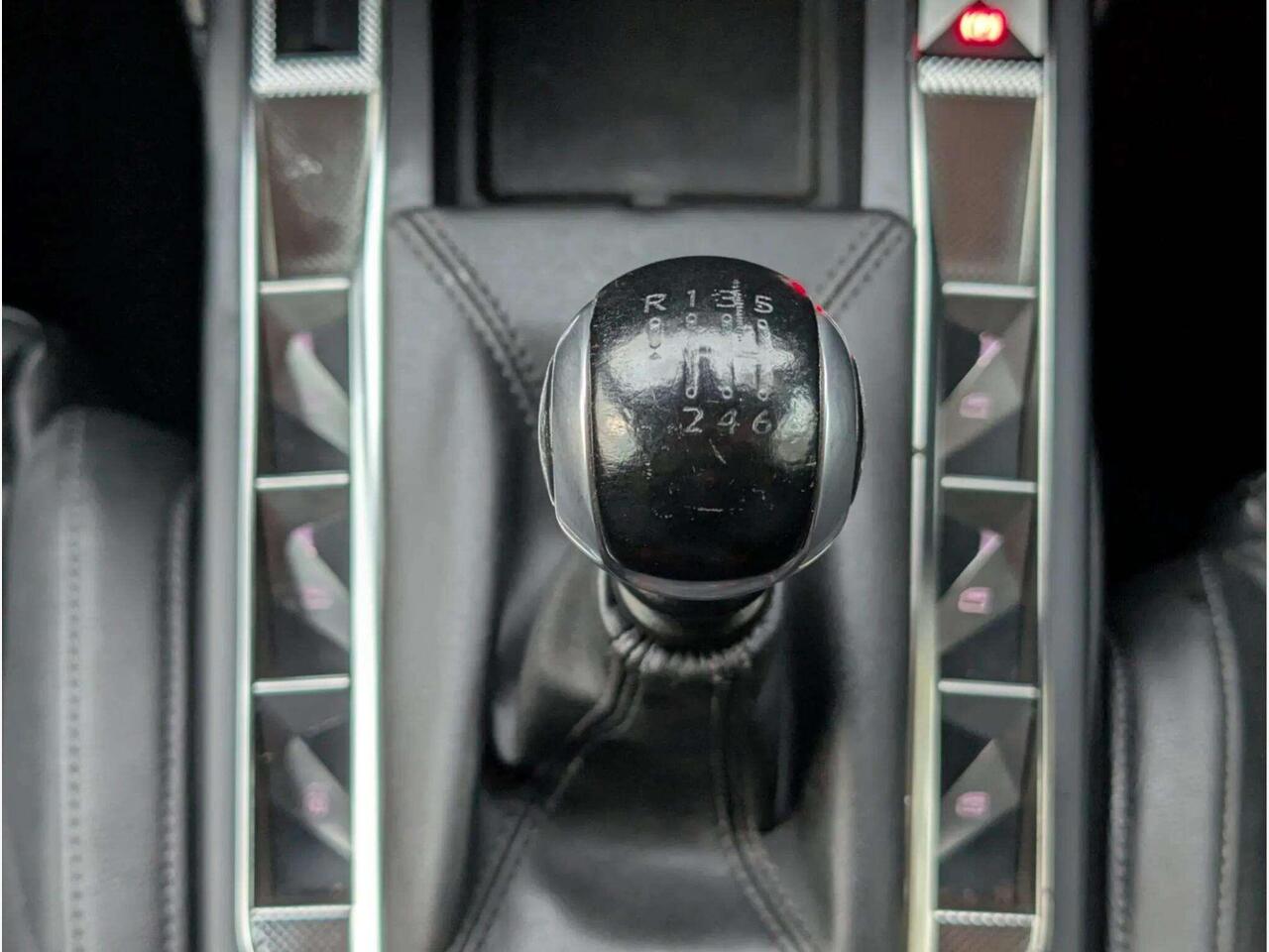 DS AUTOMOBILES DS 3 CROSSBACK KY19JHW DS AUTOMOBILES DS 3 CROSSBACK KY19JHW