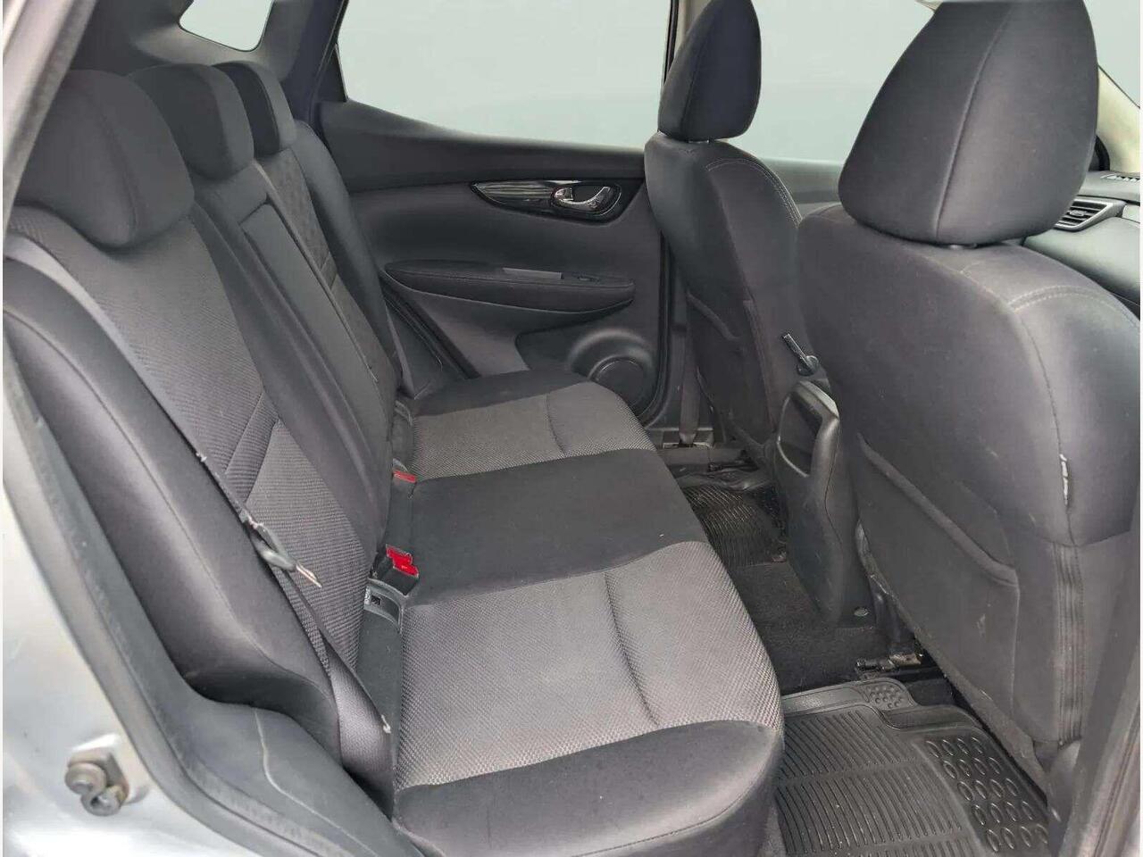 Nissan Qashqai CE17OAV