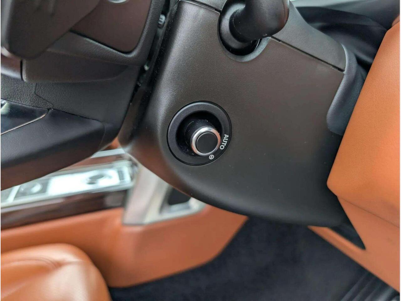 Land Rover Range Rover W9BDN