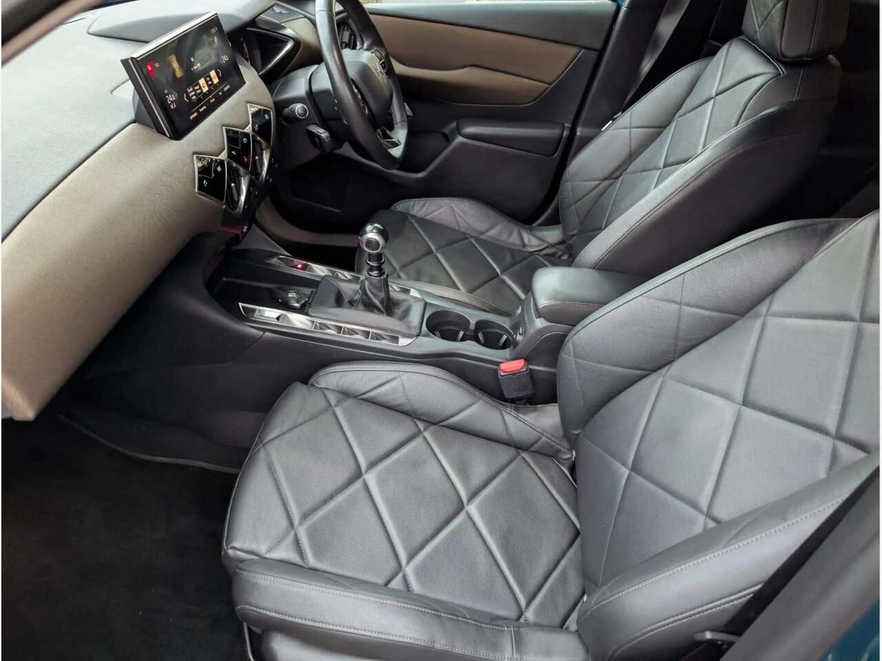 DS AUTOMOBILES DS 3 CROSSBACK KY19JHW DS AUTOMOBILES DS 3 CROSSBACK KY19JHW