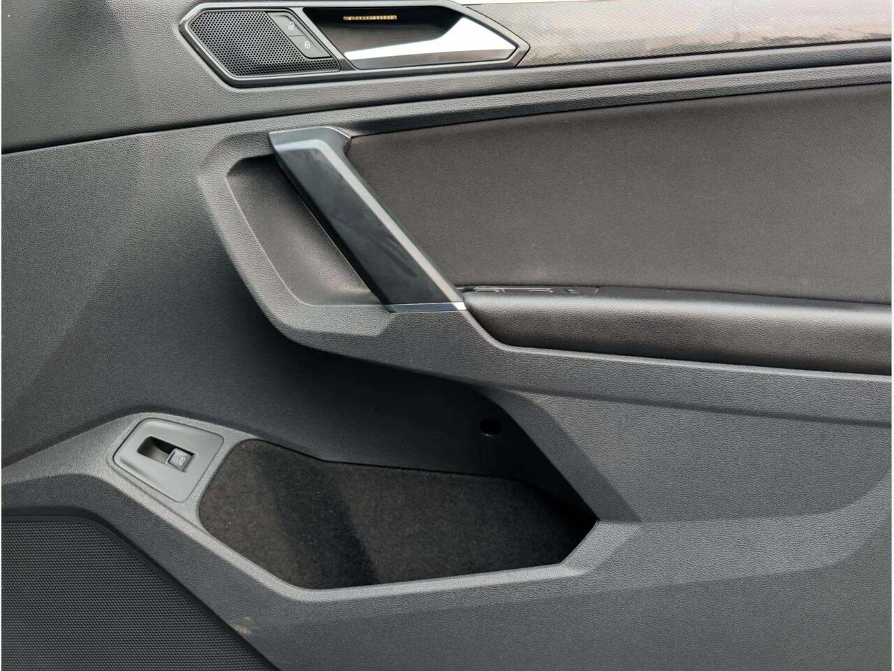 Volkswagen Tiguan KY17PVN