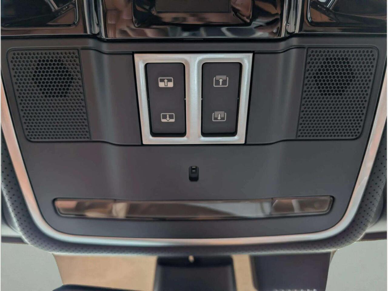 Land Rover Range Rover W9BDN