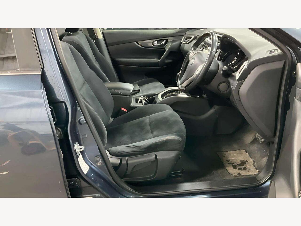 Nissan X-Trail HF66MGX Nissan X-Trail HF66MGX