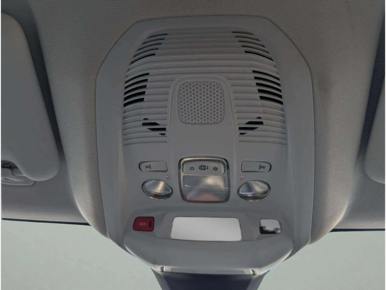 Peugeot 3008 HX68YMK Peugeot 3008 HX68YMK