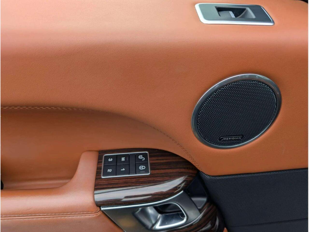 Land Rover Range Rover W9BDN