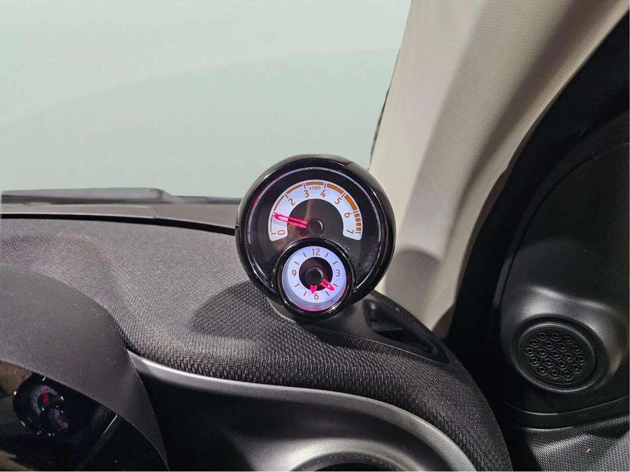 Smart fortwo MW16UZM