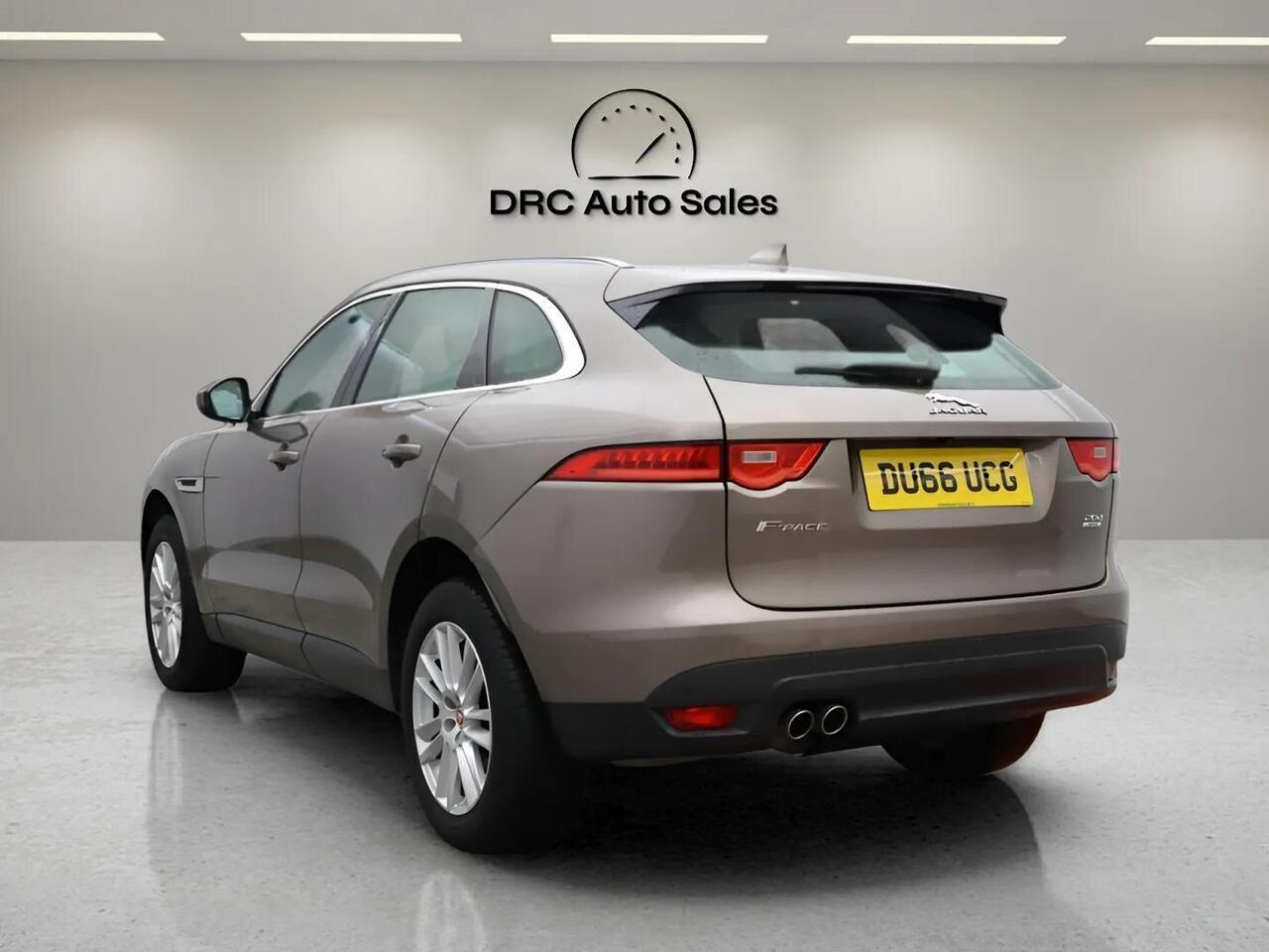 Jaguar F-PACE DU66UCG