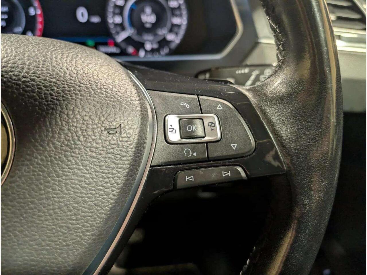 Volkswagen Tiguan KY17PVN