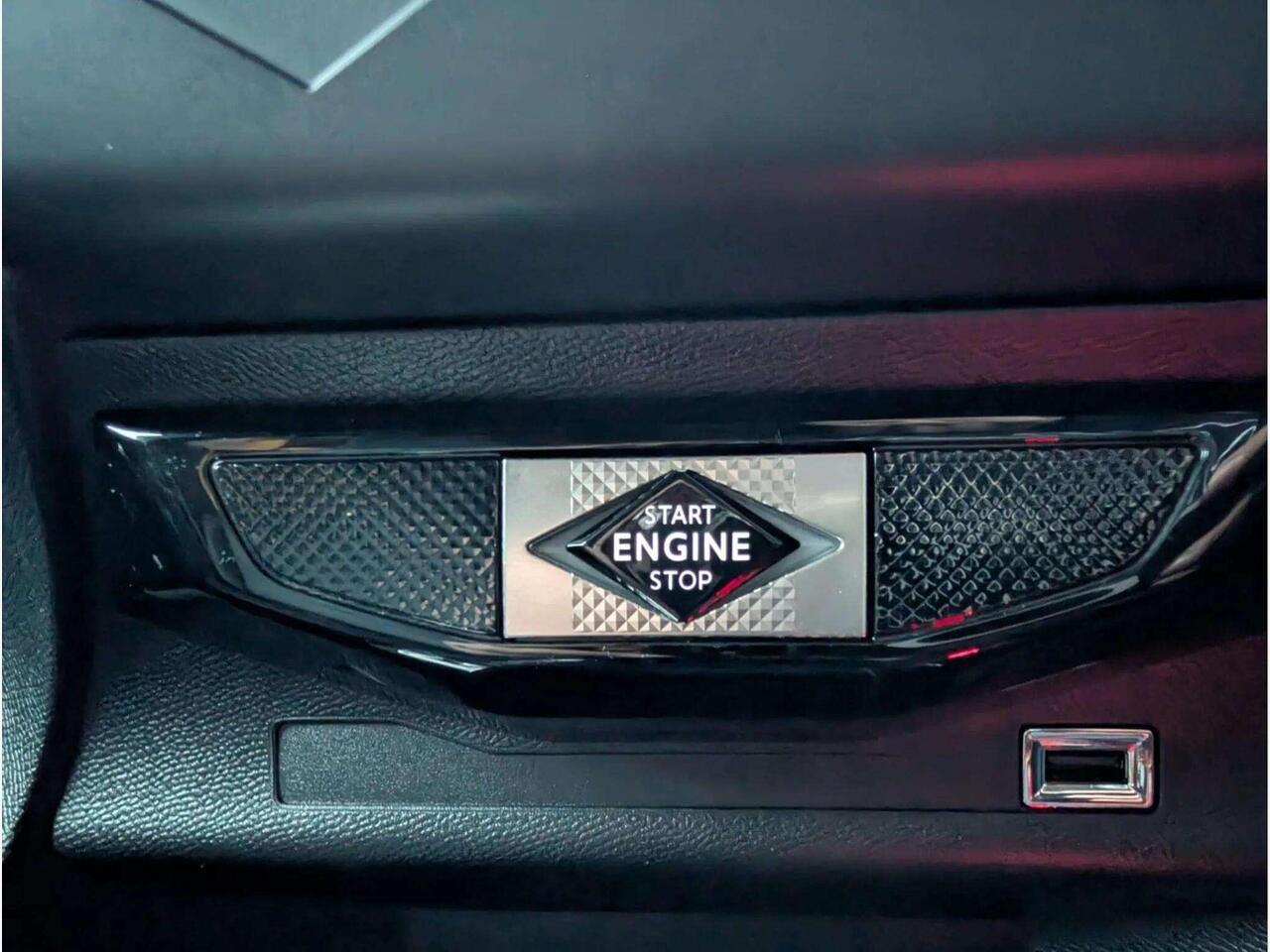 DS AUTOMOBILES DS 3 CROSSBACK KY19JHW DS AUTOMOBILES DS 3 CROSSBACK KY19JHW