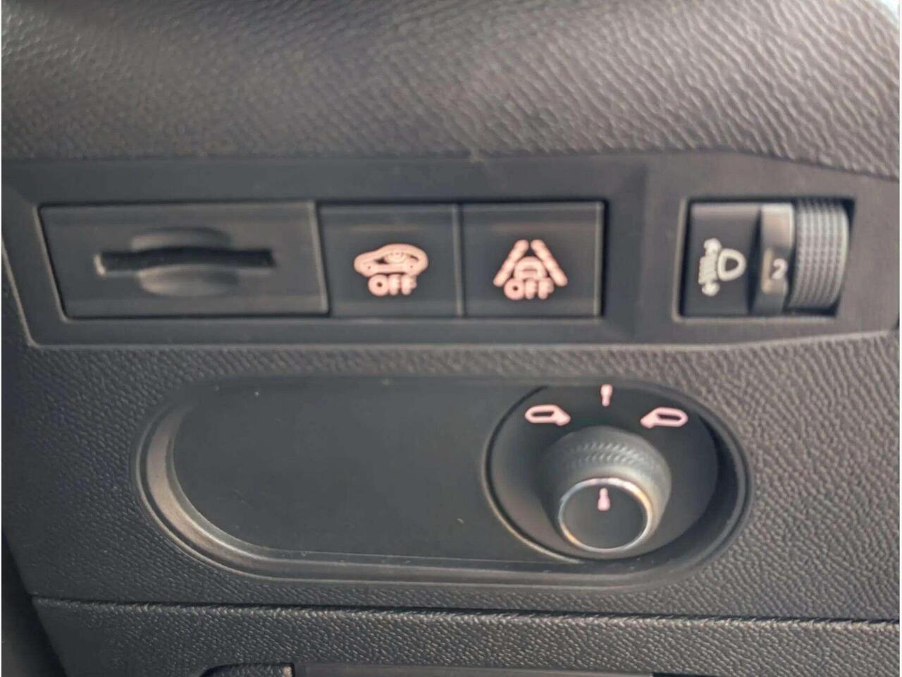 DS AUTOMOBILES DS 3 CROSSBACK KY19JHW DS AUTOMOBILES DS 3 CROSSBACK KY19JHW