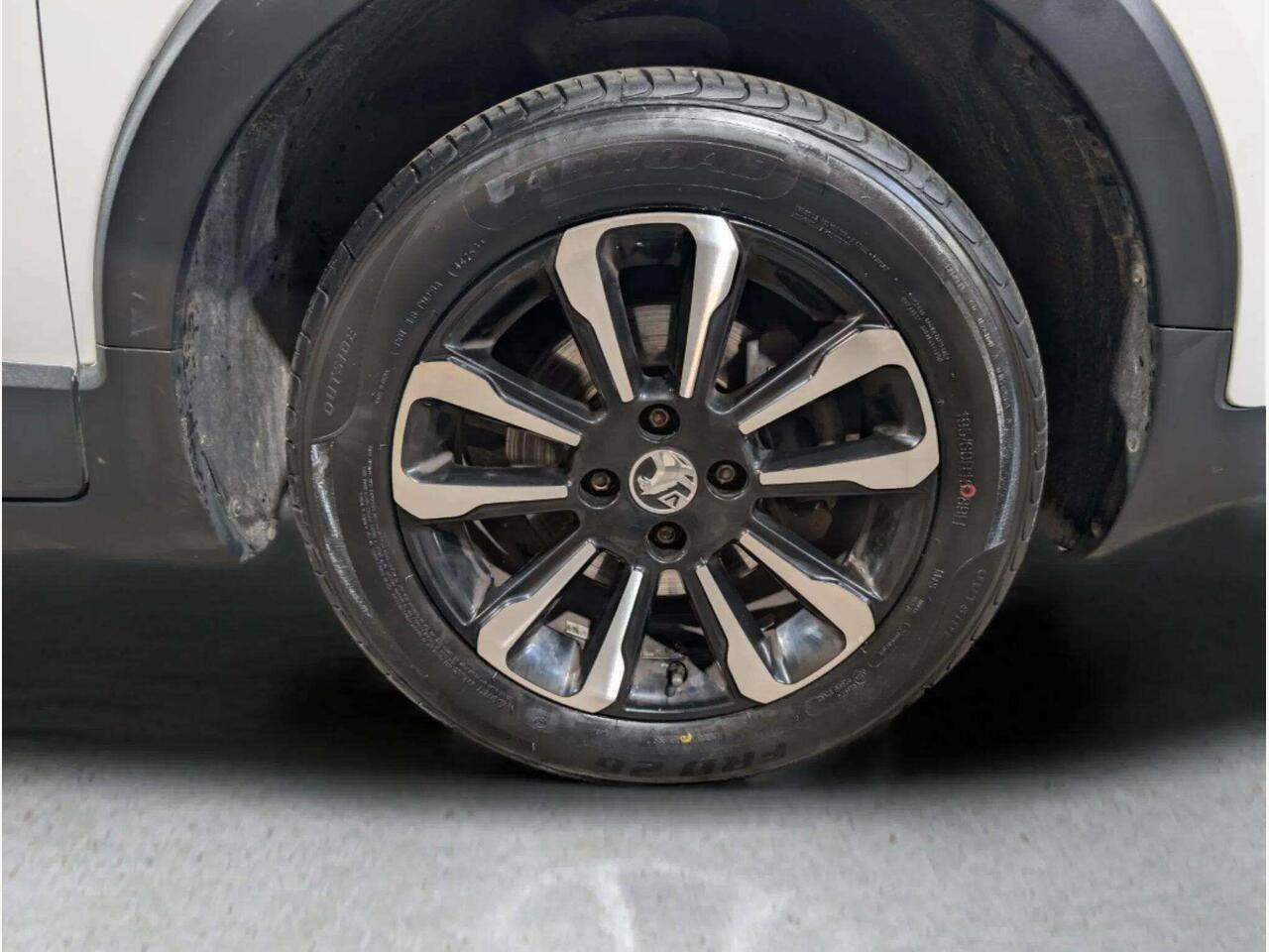 Vauxhall Crossland DL21LFG